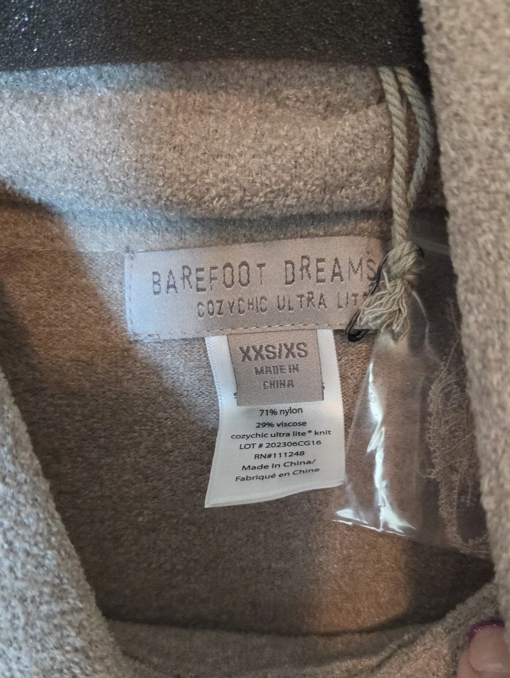 Barefoot Dreams CozyChic Ultra Lite Weekend Poncho In Nickle Sz XXS-XS